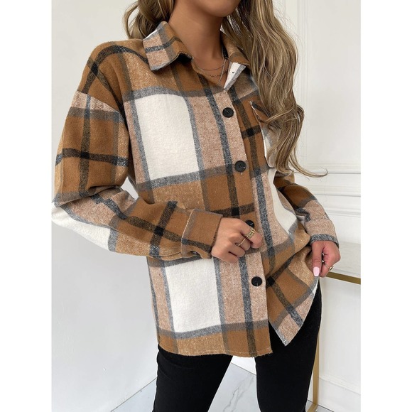 Plaid Flap Pocket boyfriend shacket trucker jacket navy blue tan white - Picture 13 of 16